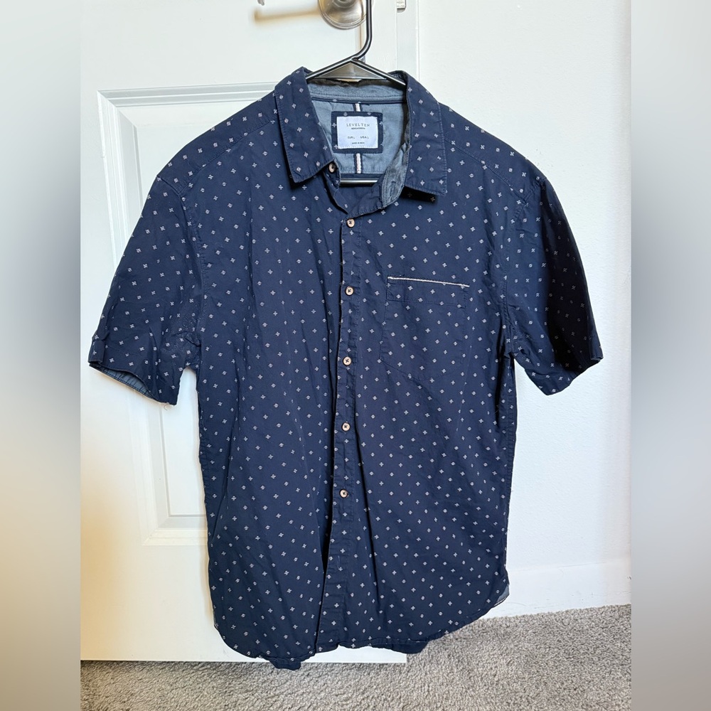 Vince Men's Dark Blue Patterned Button Down Shirt